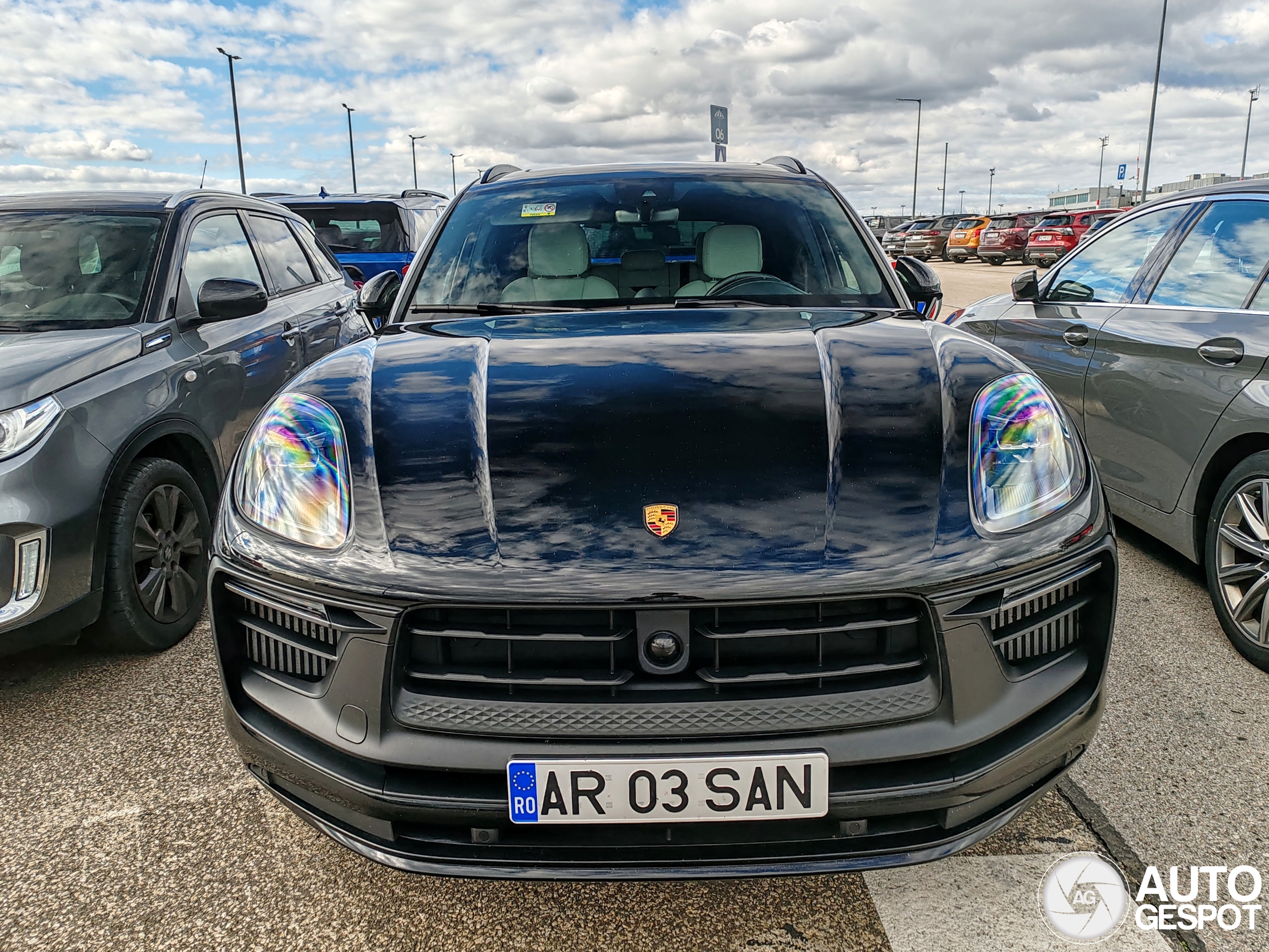 Porsche 95B Macan GTS MkIII