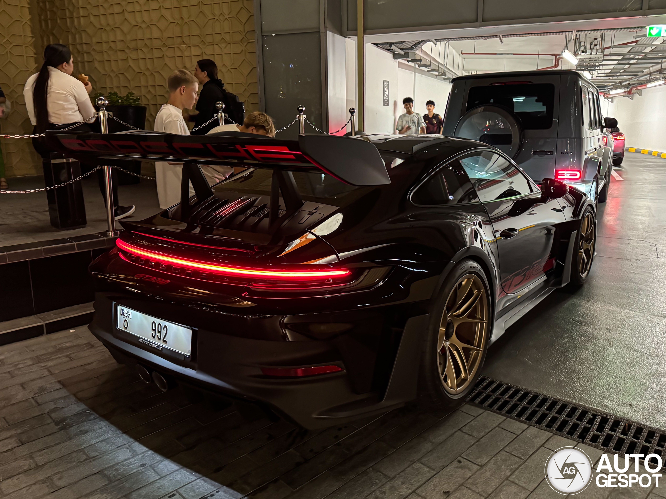 Porsche 992 GT3 RS Weissach Package