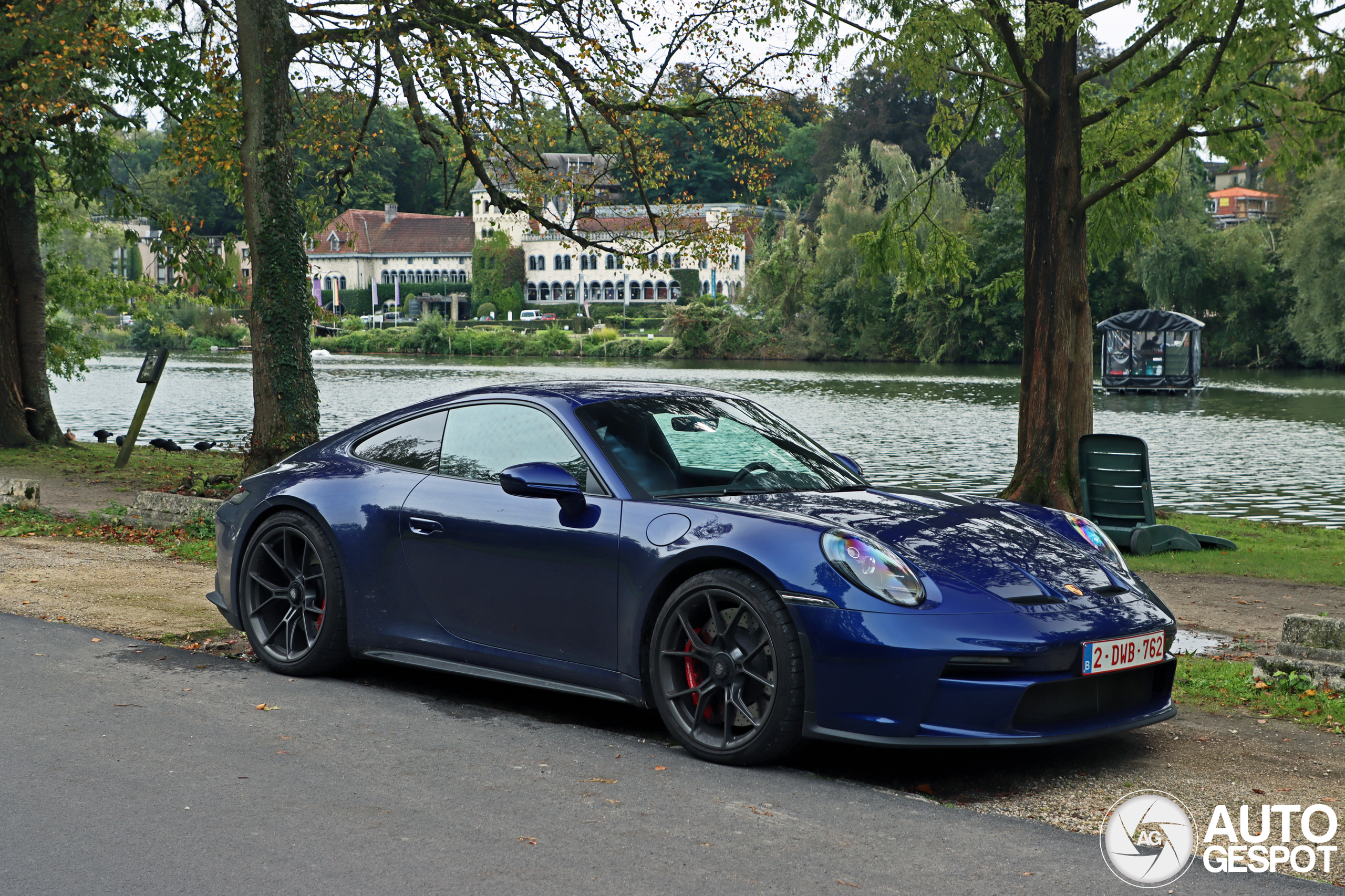 Porsche 992 GT3 Touring