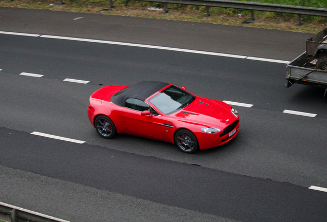 Aston Martin V8 Vantage Roadster