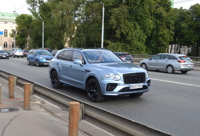 Bentley Bentayga Azure