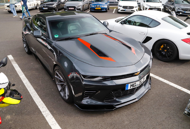 Chevrolet Camaro SS 2016 50th Anniversary