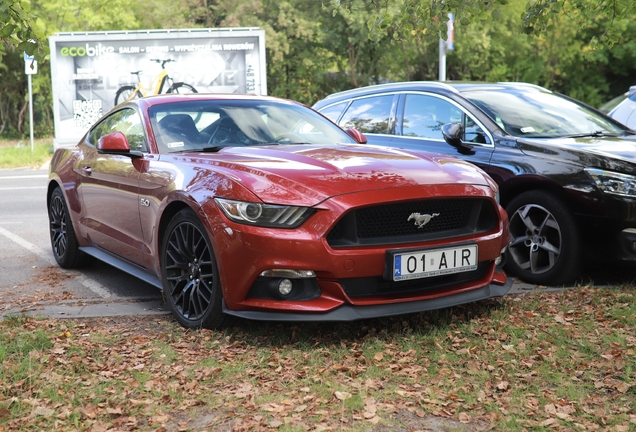 Ford Mustang GT 2015