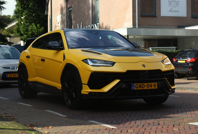 Lamborghini Urus Performante