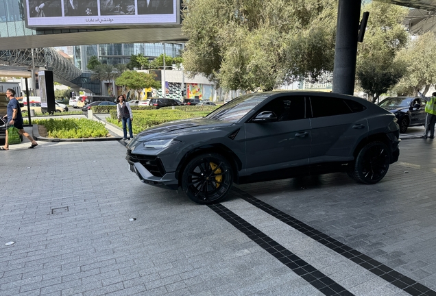 Lamborghini Urus S