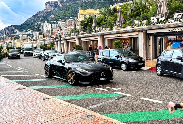 Mercedes-AMG GT 63 C192