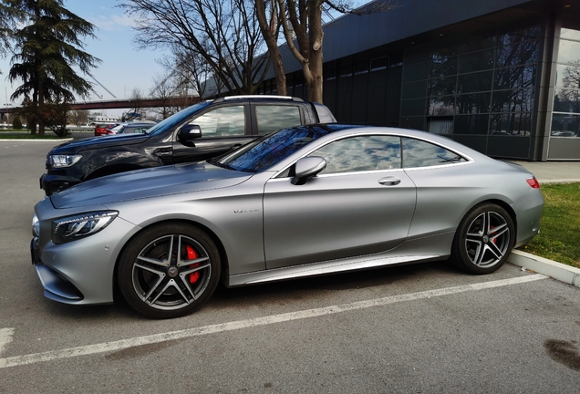 Mercedes-AMG S 63 Coupé C217