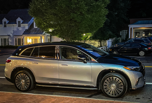 Mercedes-Maybach EQS 680 SUV