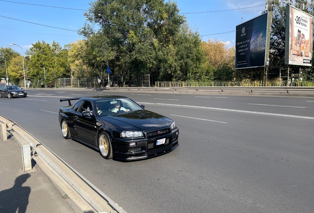 Nissan Skyline R34 GT-R