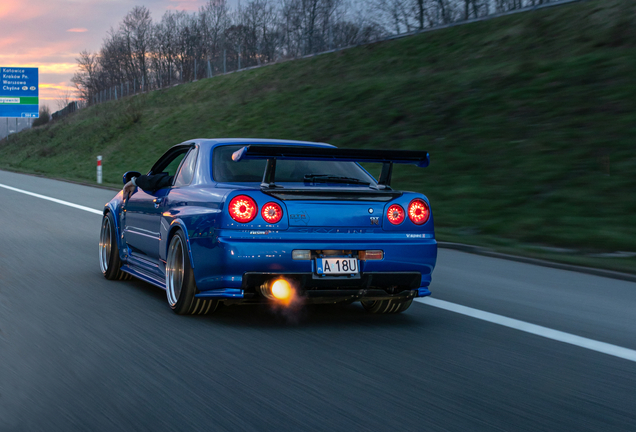 Nissan Skyline R34 GT-R V-Spec II