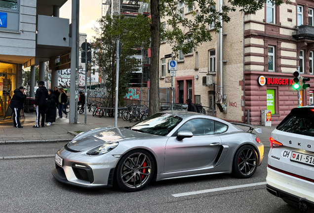 Porsche 718 Cayman GT4