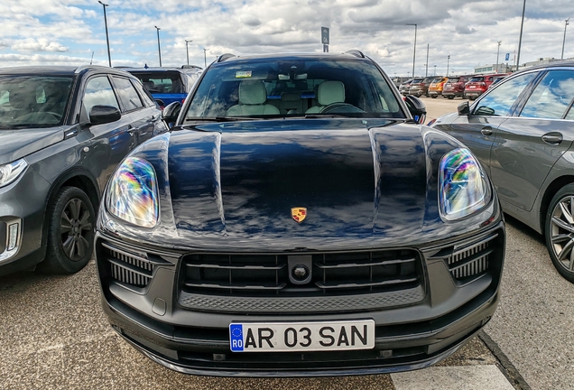 Porsche 95B Macan GTS MkIII