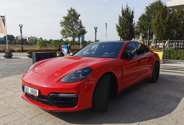 Porsche 971 Panamera GTS MkI