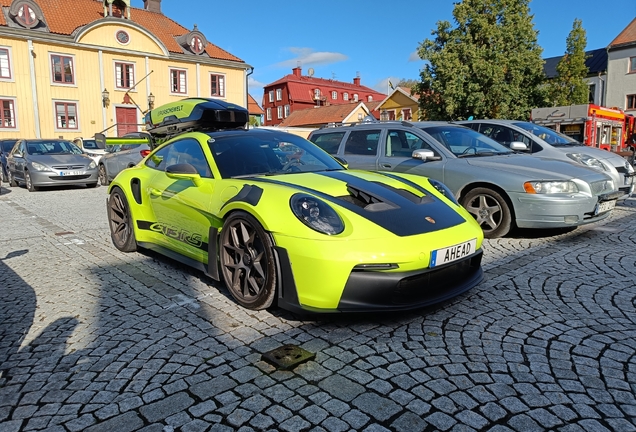 Porsche 992 GT3 RS Weissach Package