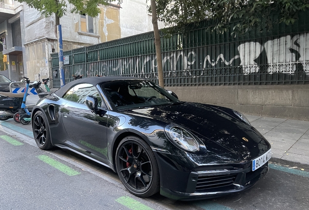 Porsche 992 Turbo Cabriolet