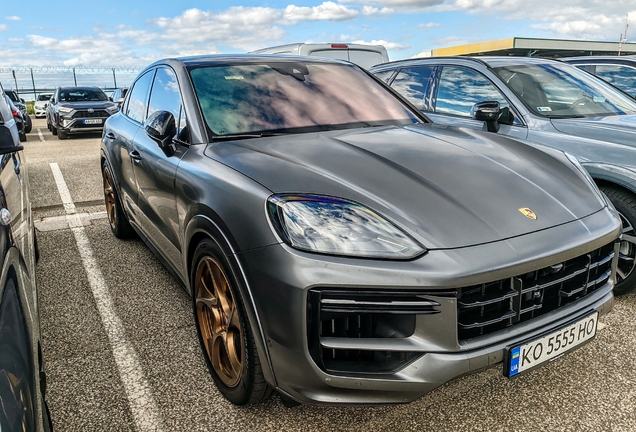 Porsche Cayenne Coupé Turbo E-Hybrid