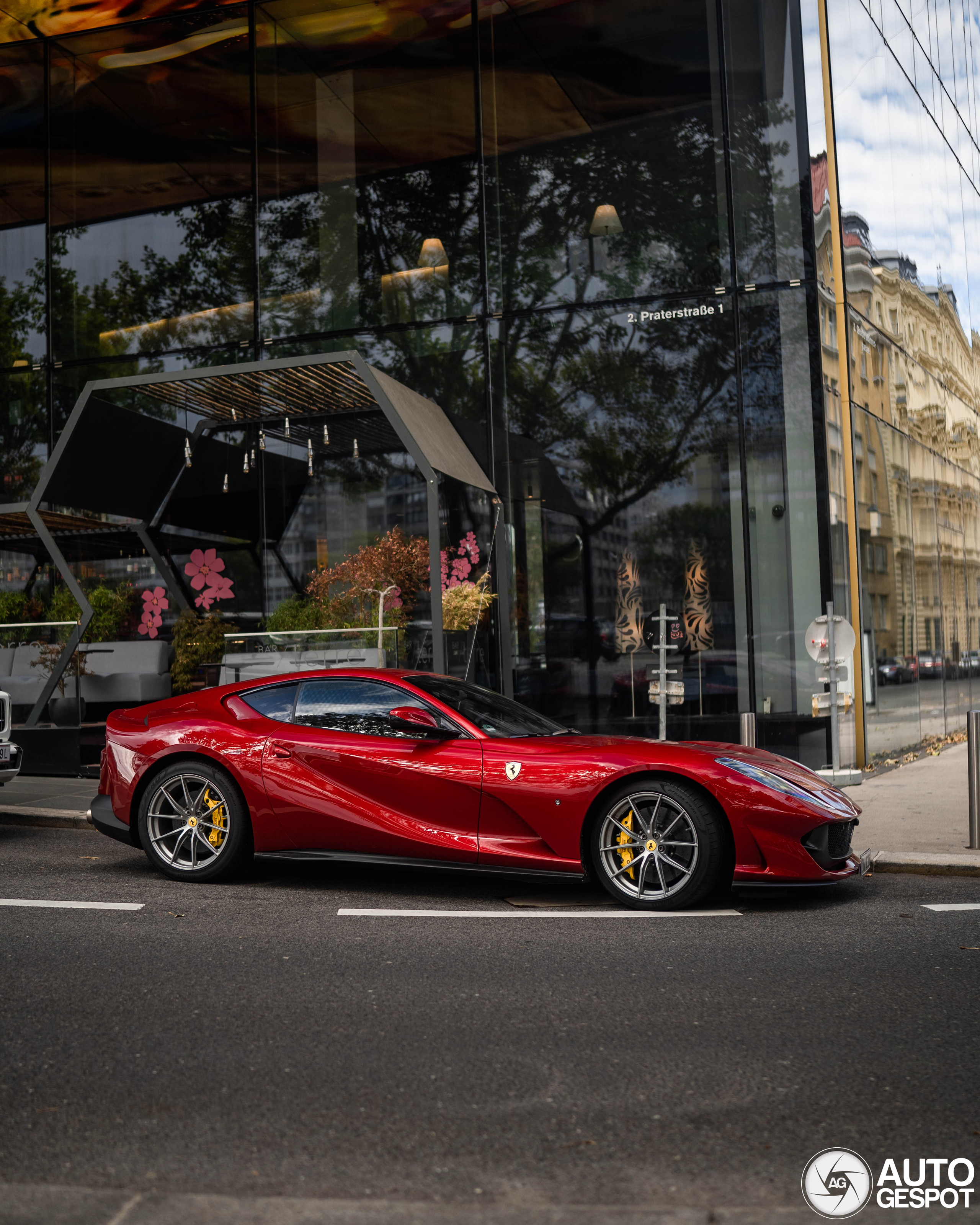 Ferrari 812 Superfast