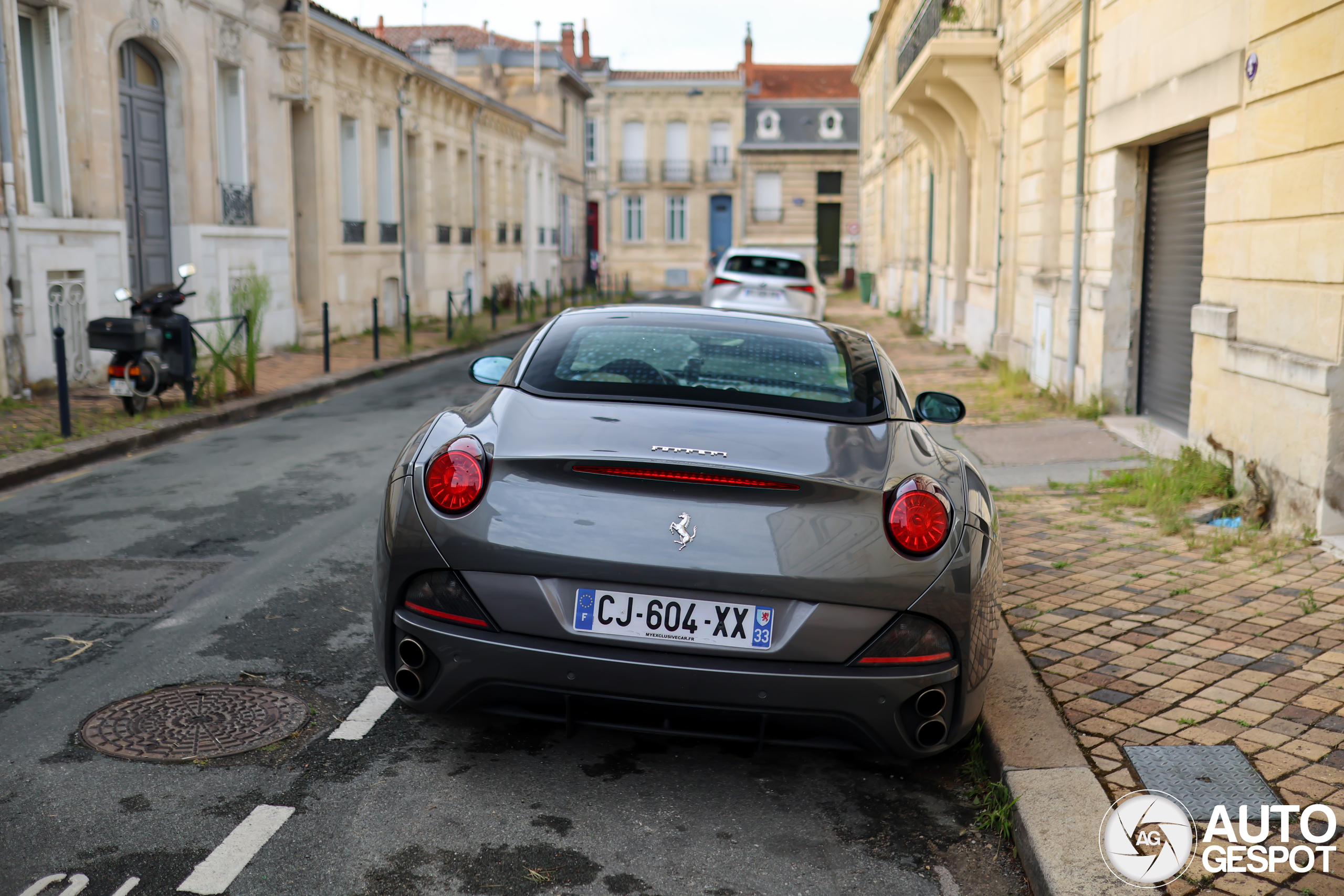 Ferrari California