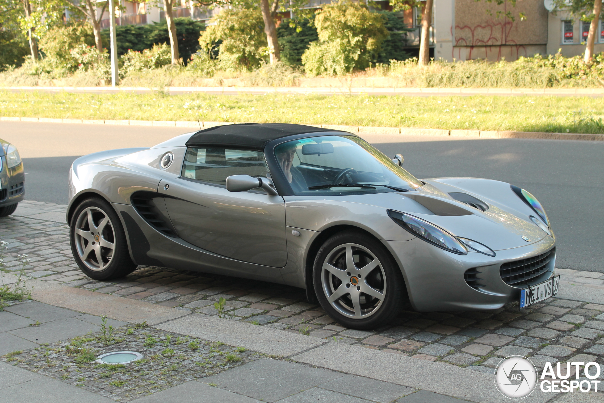 Lotus Elise S2 111R