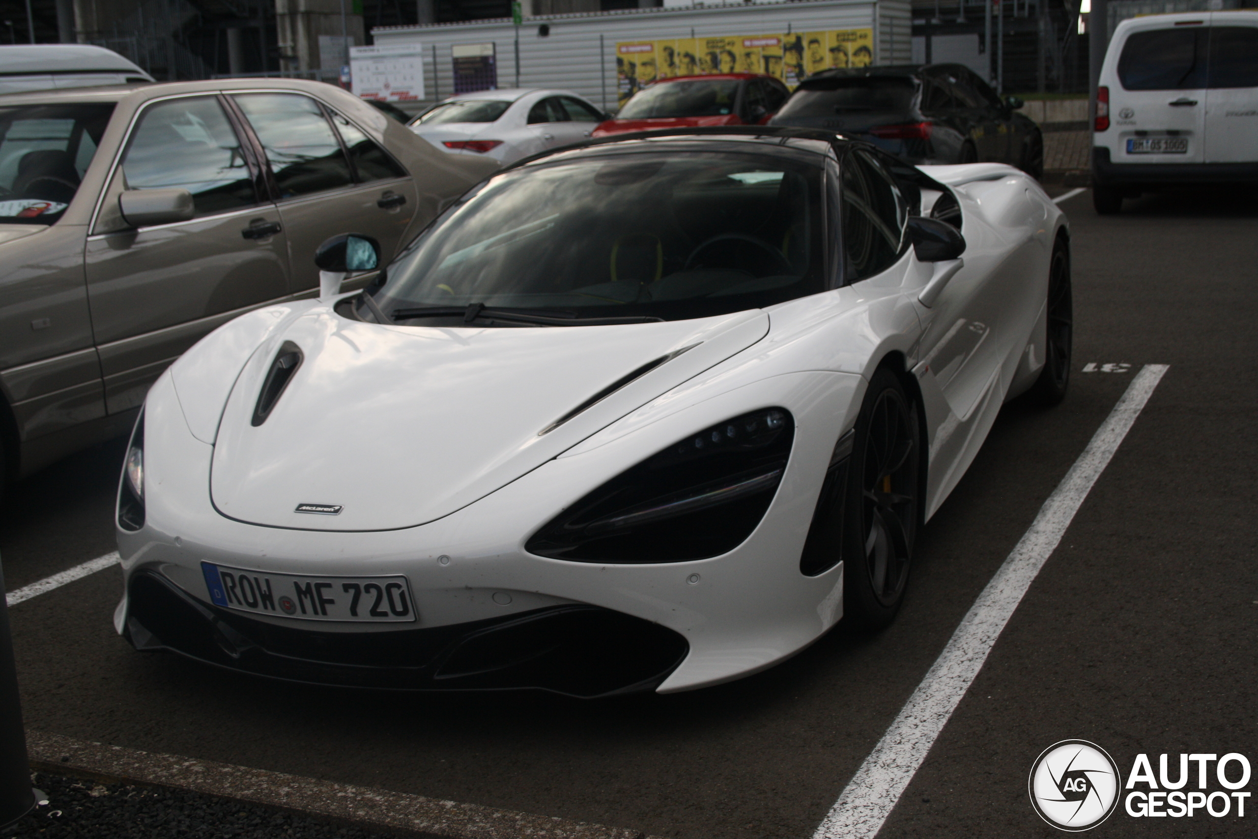 McLaren 720S Spider