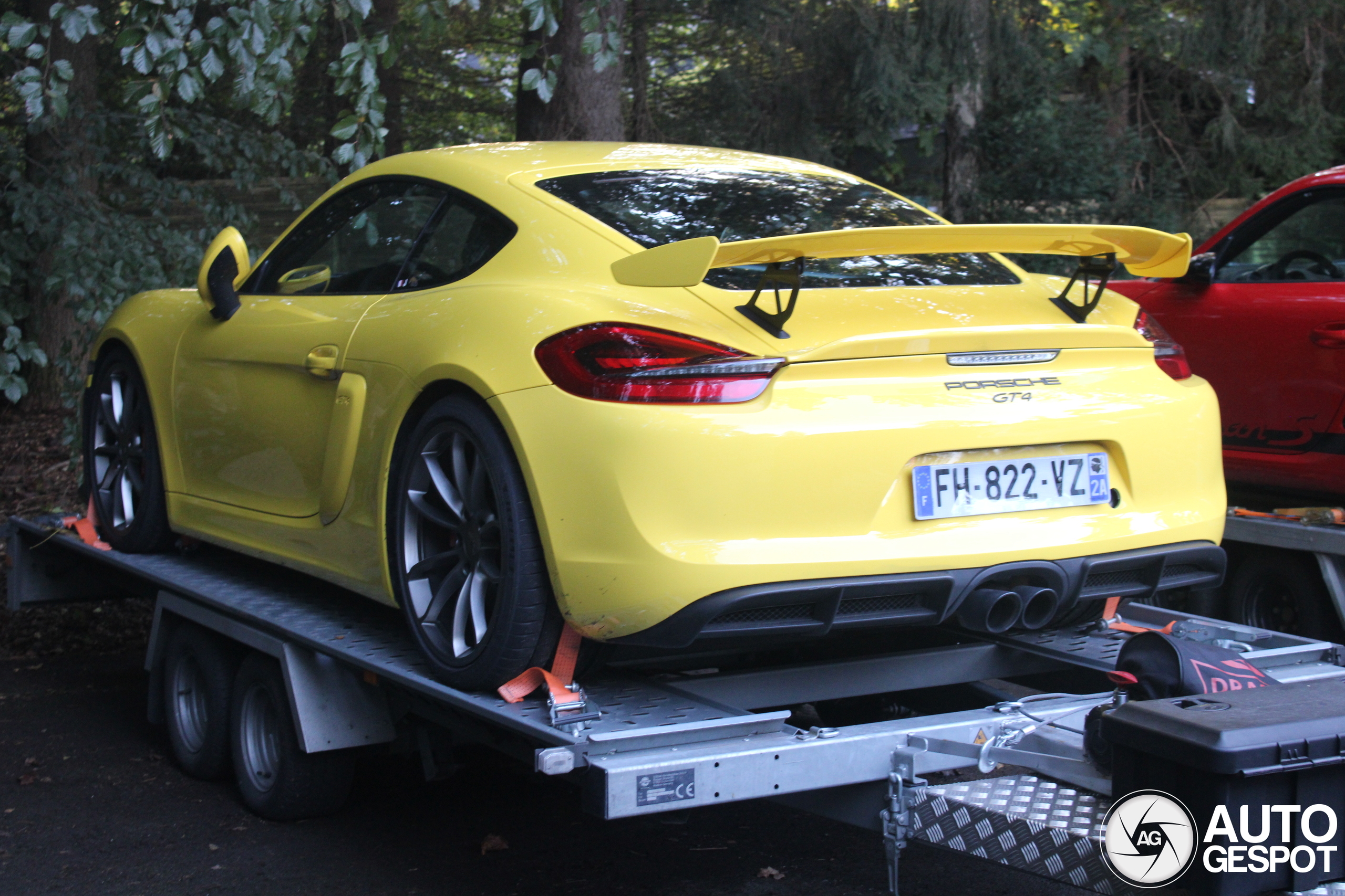 Porsche 718 Cayman GT4