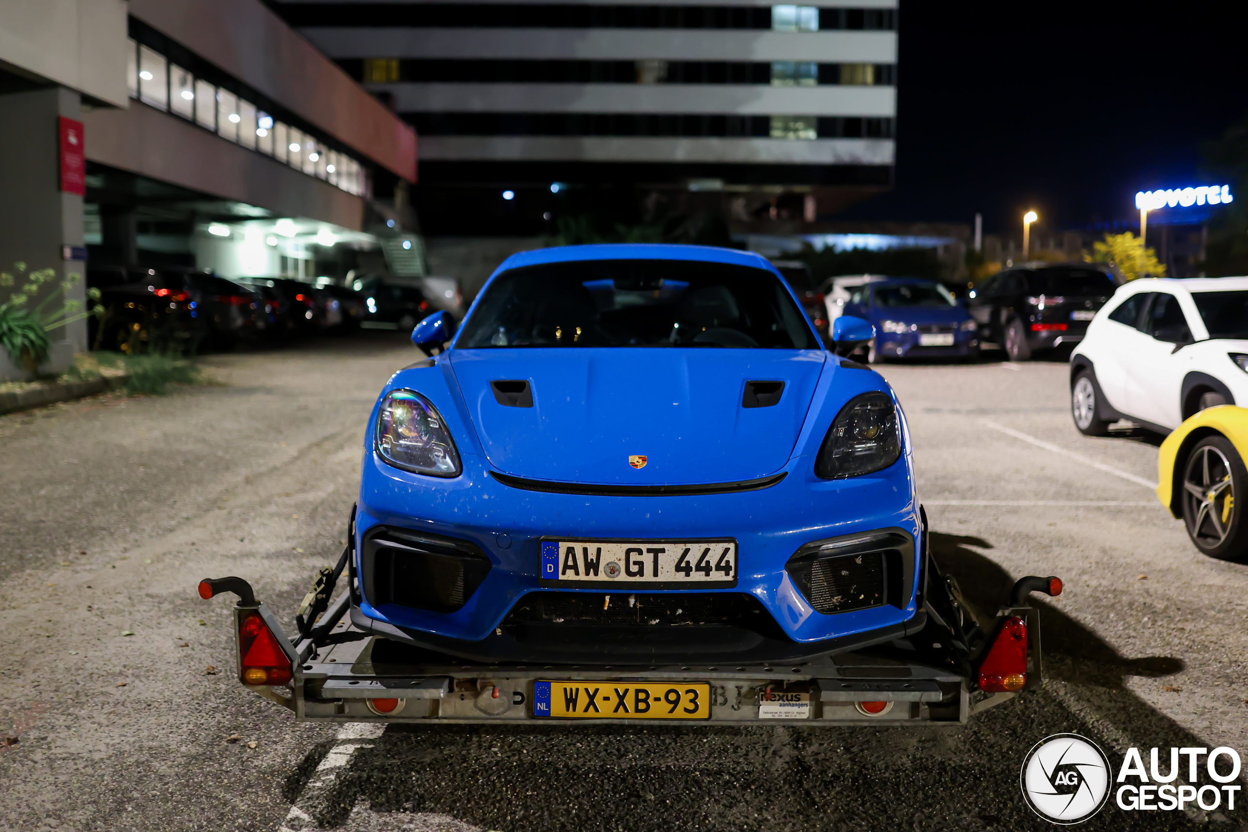 Porsche 718 Cayman GT4 RS