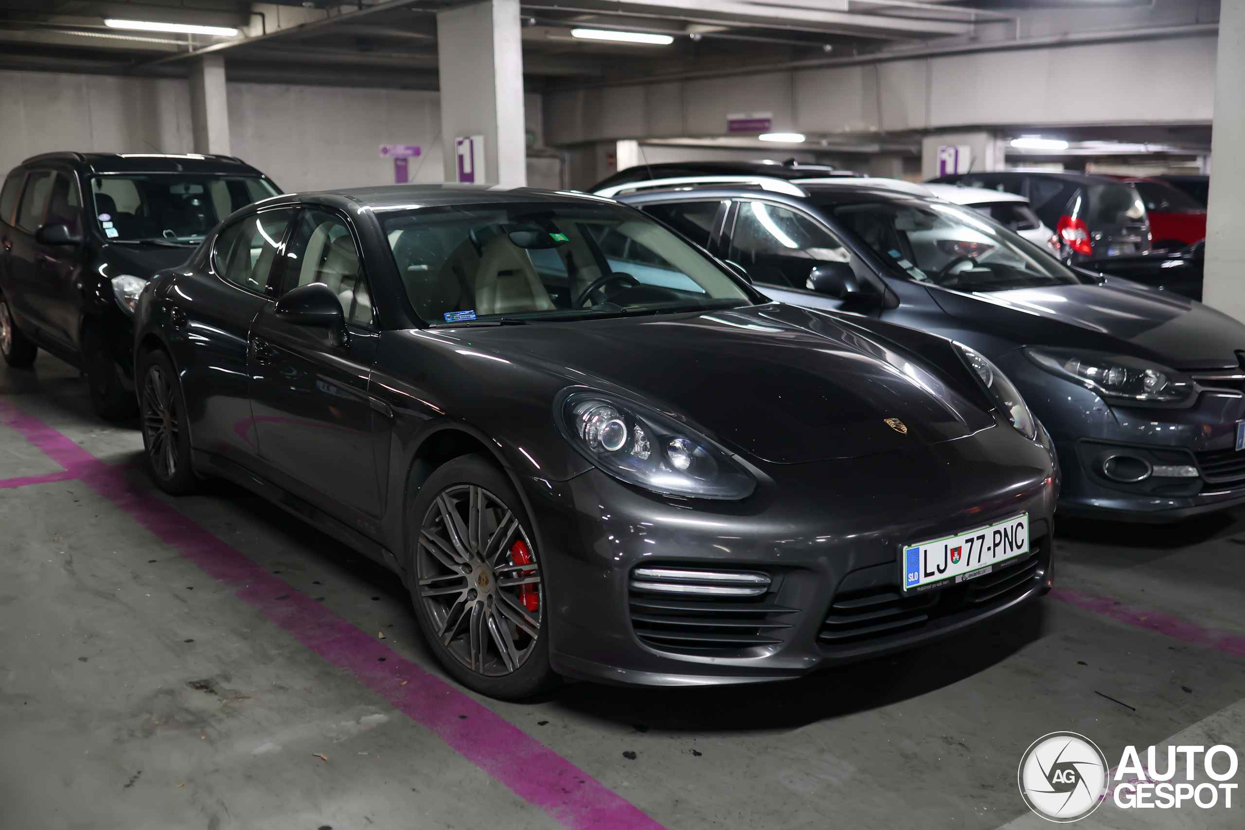 Porsche 970 Panamera GTS MkII