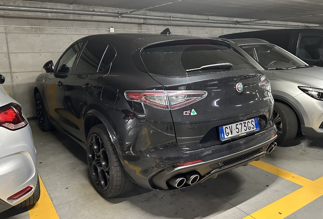 Alfa Romeo Stelvio Quadrifoglio 2023