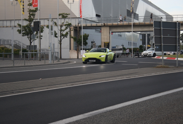 Aston Martin V8 Vantage 2018