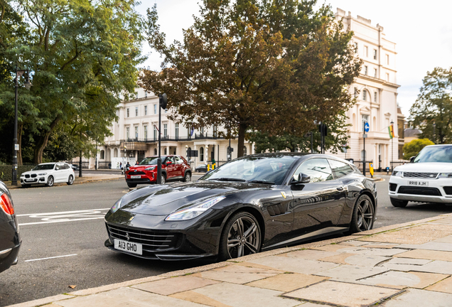 Ferrari GTC4Lusso