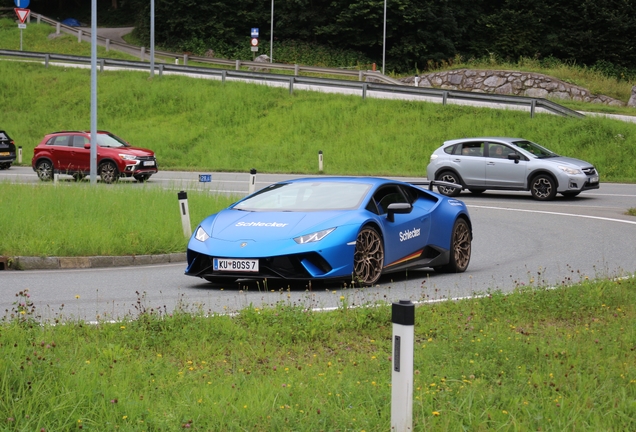 Lamborghini Huracán LP640-4 Performante