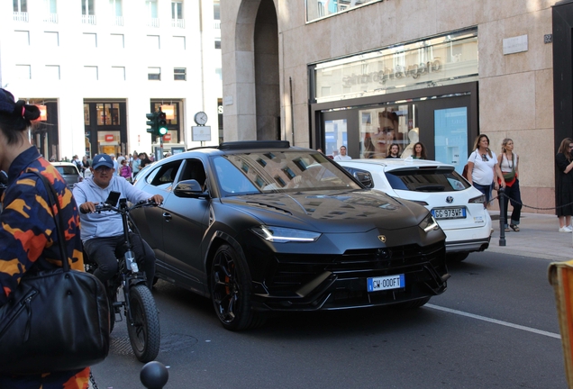 Lamborghini Urus Performante