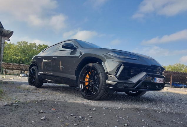 Lamborghini Urus S