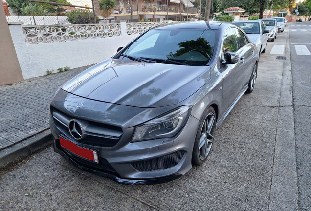 Mercedes-AMG CLA 45 C117