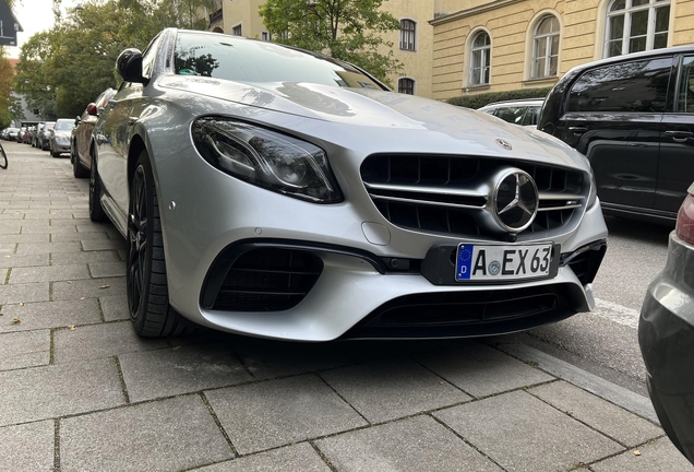 Mercedes-AMG E 63 S W213