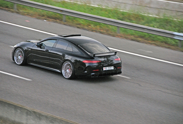 Mercedes-AMG GT 63 S C192