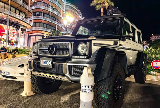 Mercedes-Benz G 500 4X4²