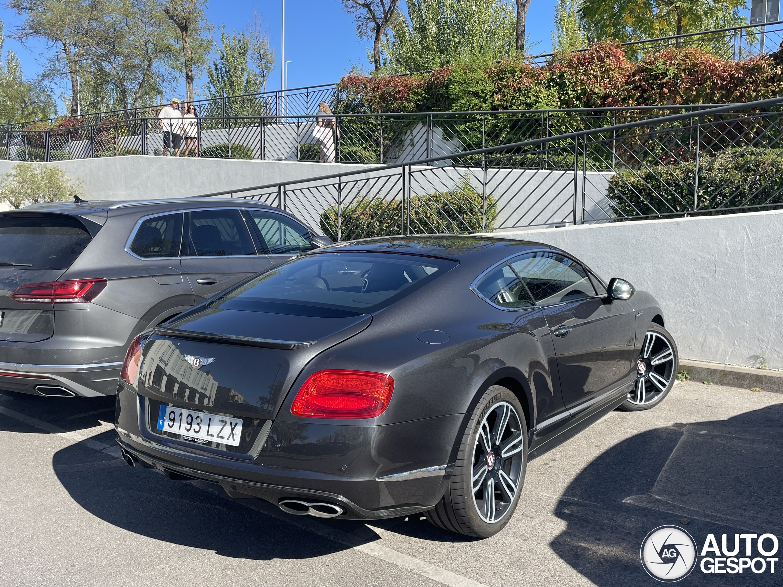 Bentley Continental GT V8