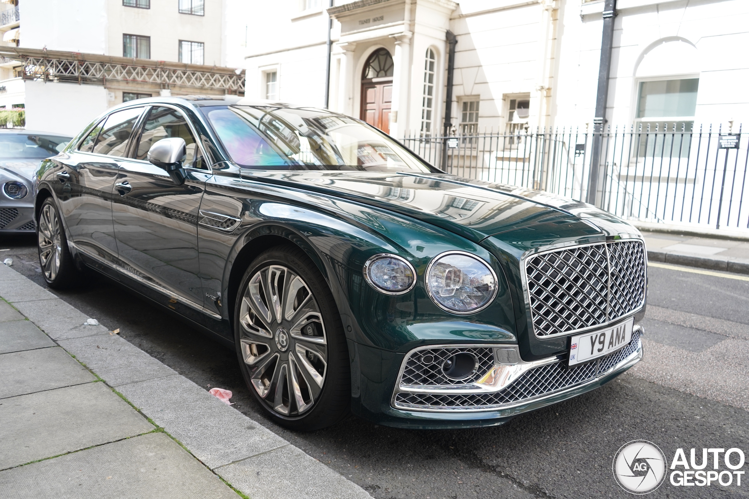 Bentley Flying Spur W12 2022 Mulliner