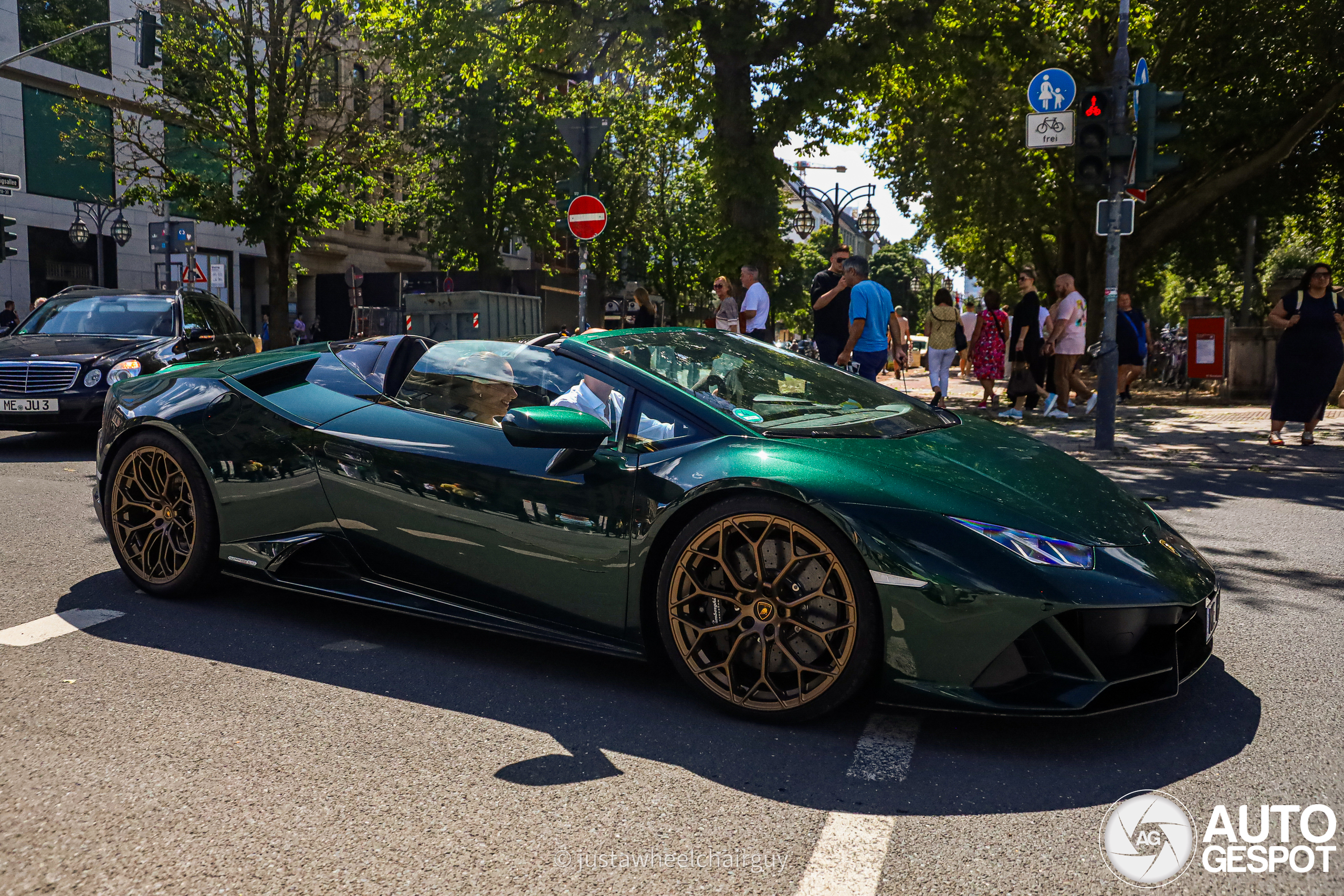 Lamborghini Huracán LP640-4 EVO Spyder