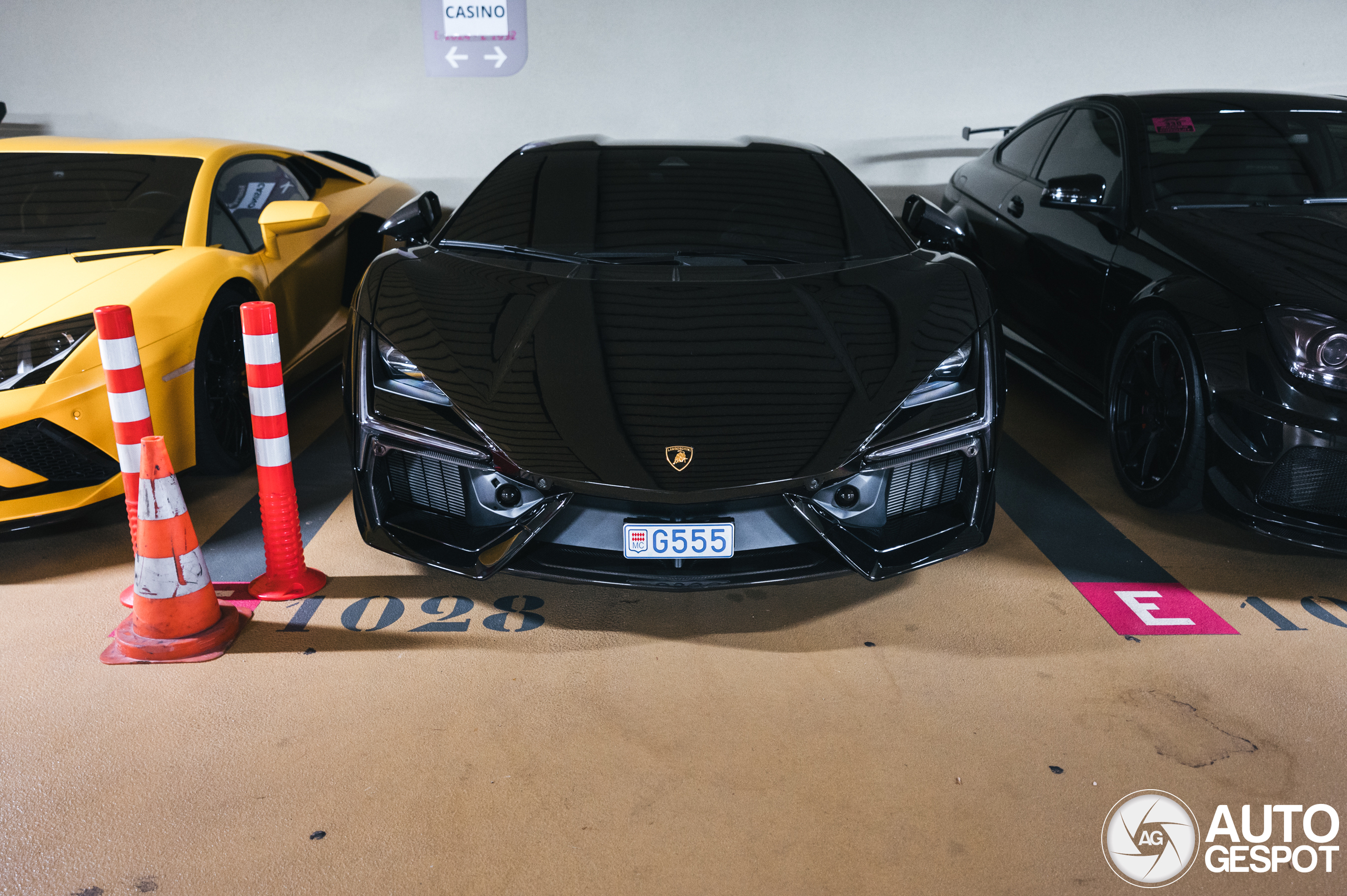 Lamborghini Revuelto