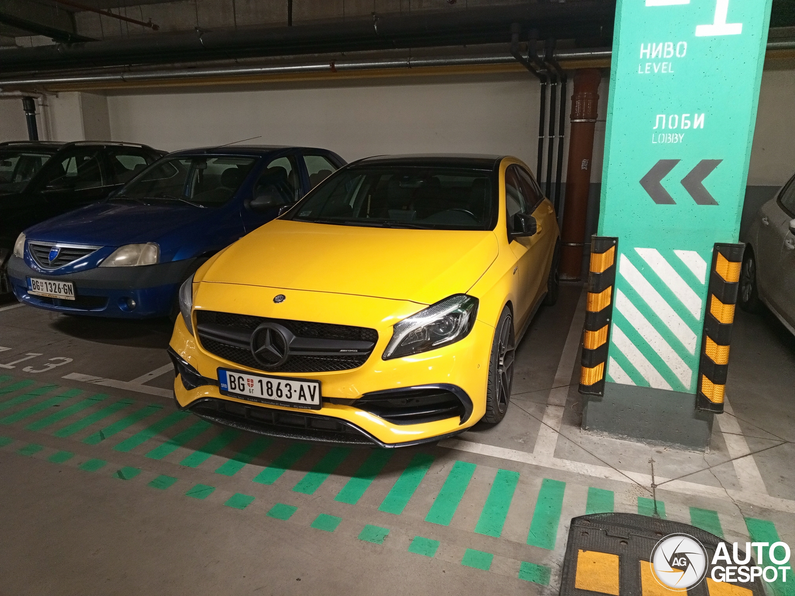 Mercedes-AMG A 45 W176 2015