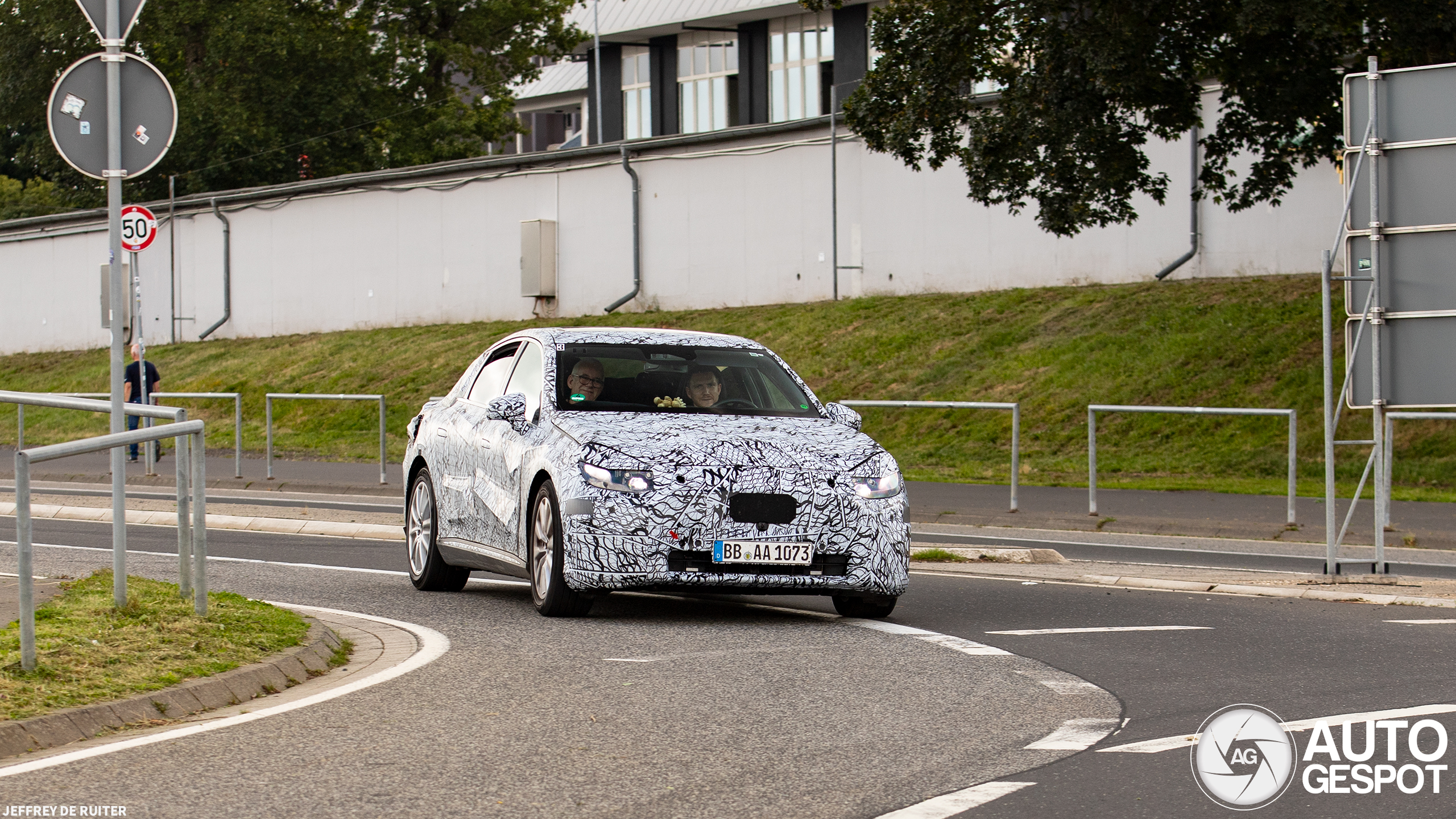 Mercedes-AMG C 53 EV