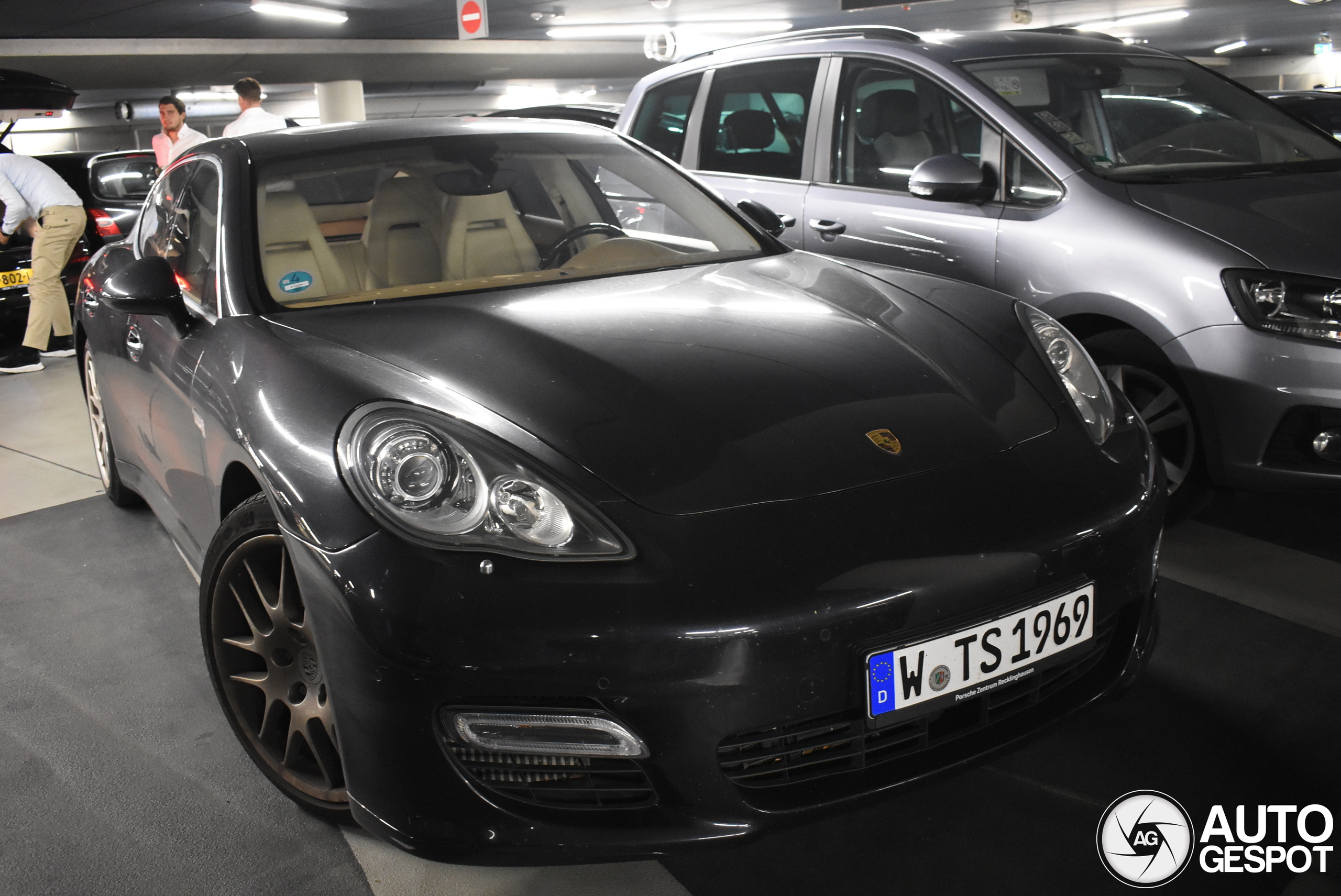 Porsche 970 Panamera Turbo MkI