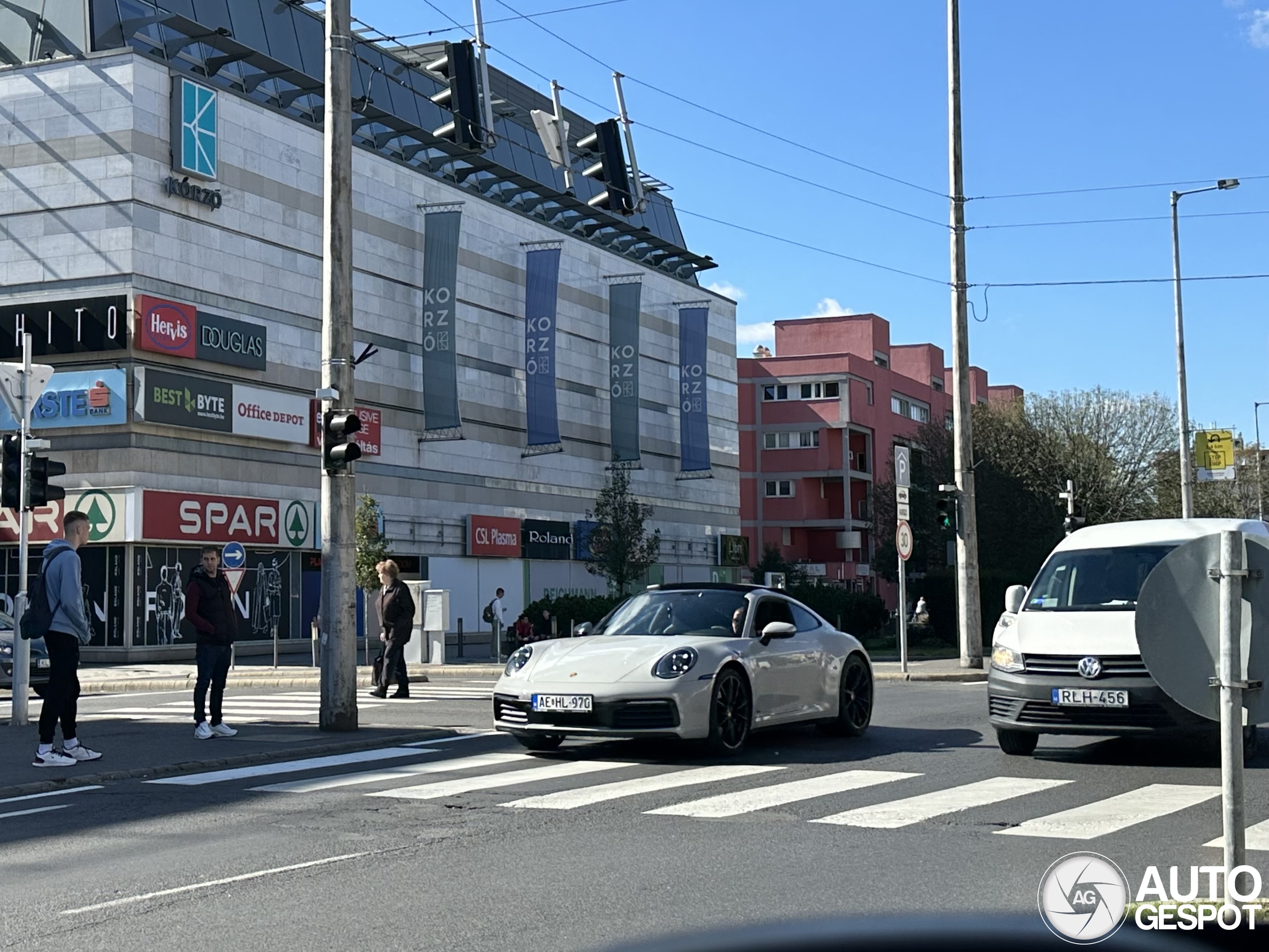 Porsche 992 Carrera S