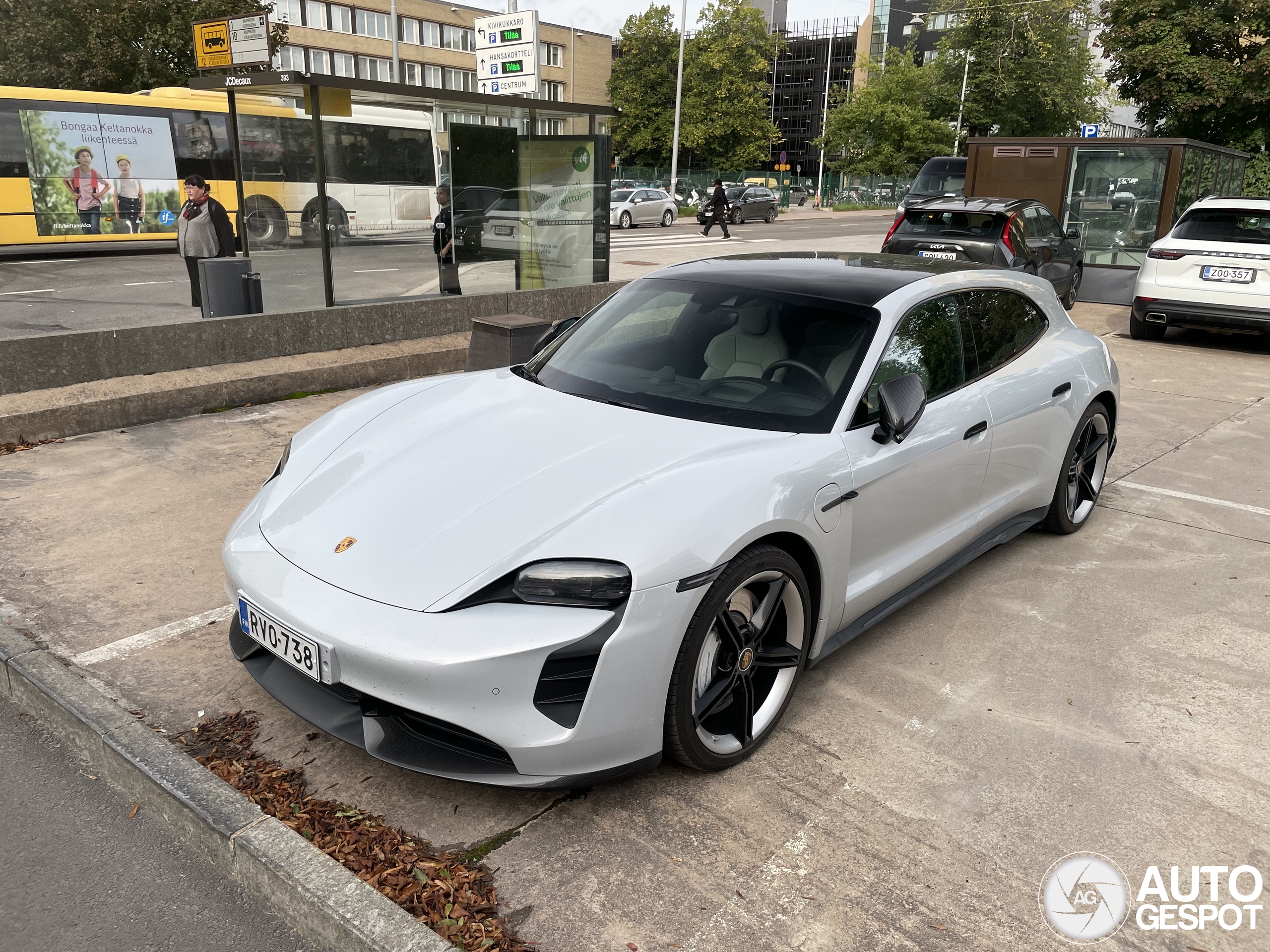 Porsche Taycan GTS Sport Turismo