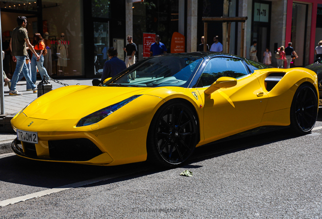 Ferrari 488 Spider