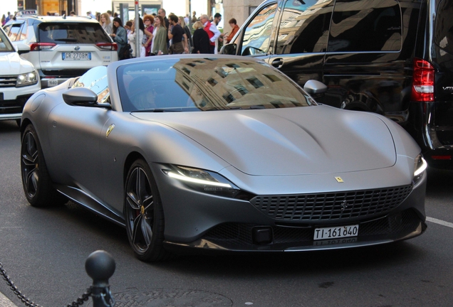 Ferrari Roma Spider