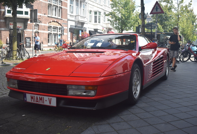 Ferrari Testarossa