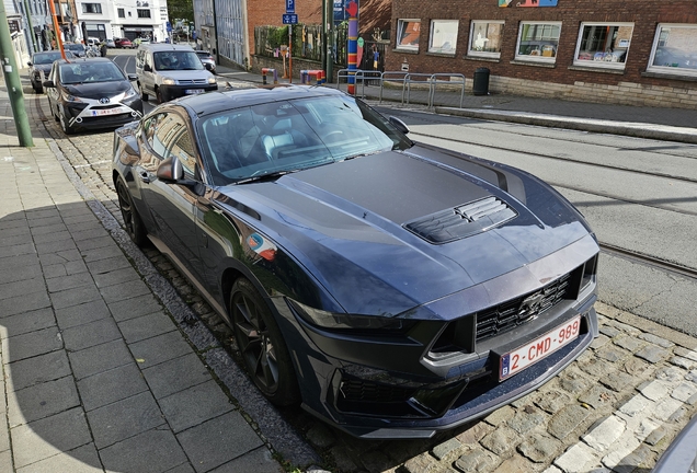 Ford Mustang Dark Horse 2024